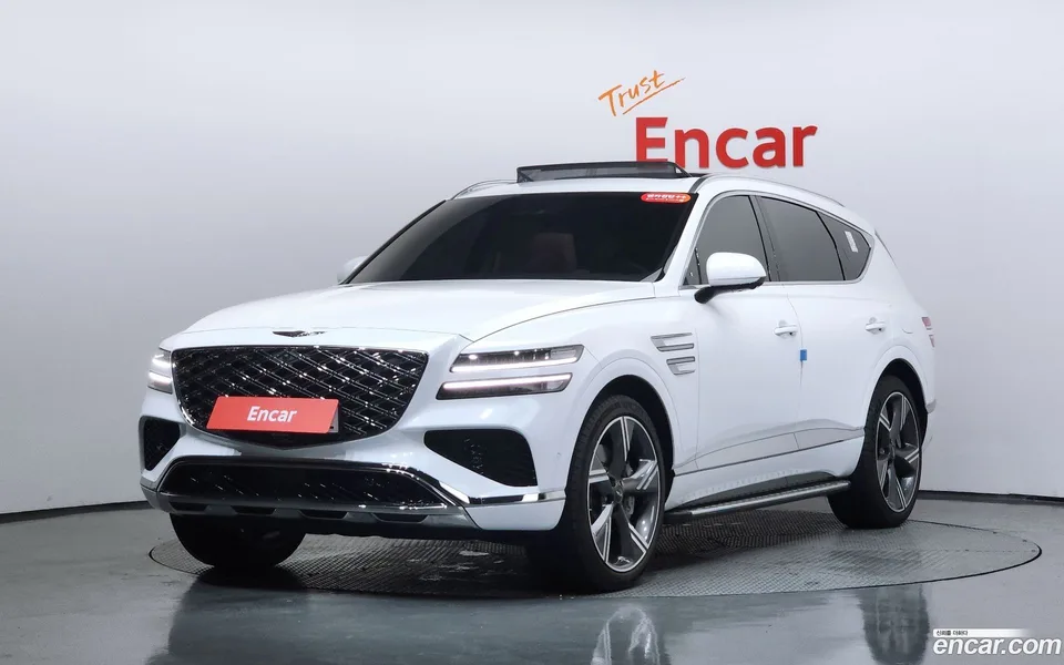 Genesis GV80 2.5T AWD 2024 — photo 1, buy with delivery to Moscow