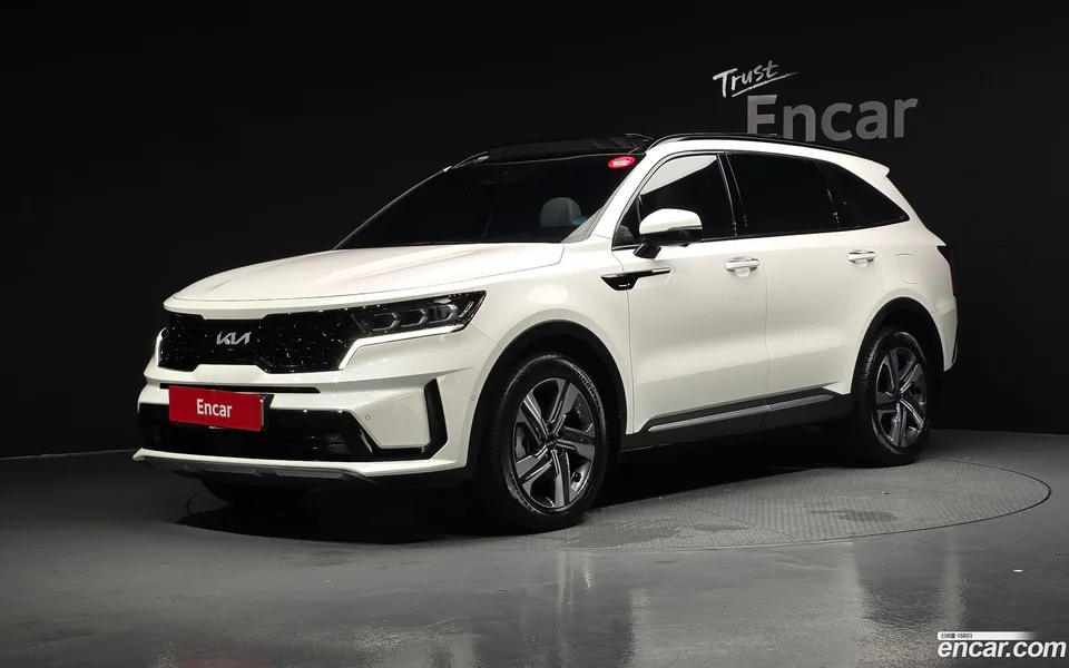 Kia Sorento HEV 1.6 2WD 2023 — photo 1, buy with delivery to Moscow