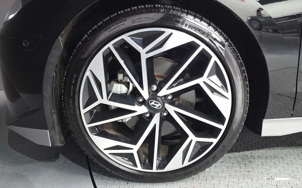 Hyundai Ioniq 6 2024 — thumbnail 5