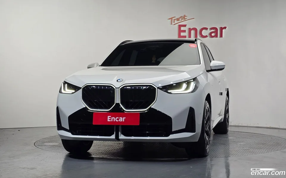 BMW X3 xDrive 20 M 2025 — thumbnail 3
