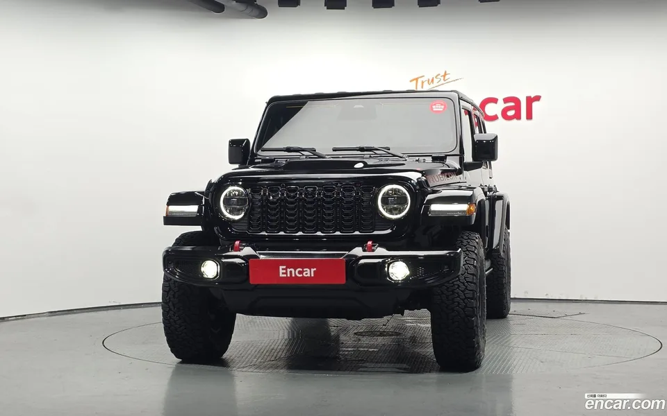 Jeep Wrangler 2.0 4 2025 — thumbnail 3