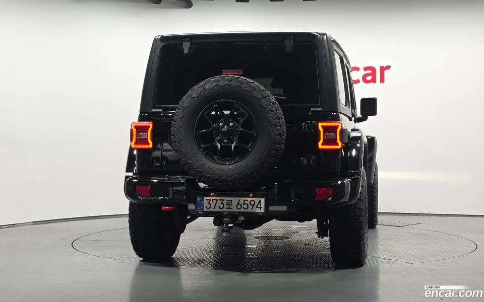 Jeep Wrangler 2.0 4 2025 — thumbnail 4