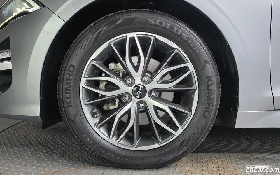 Kia K5 2.0 2022 — thumbnail 2
