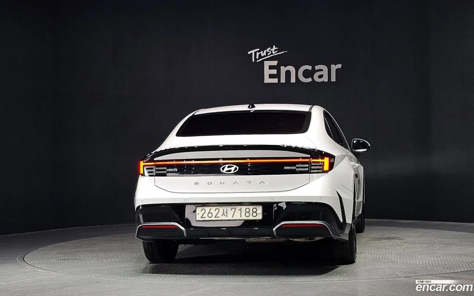Hyundai Sonata The Edge 2.0 2024 — миниатюра 4