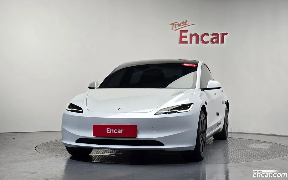 Tesla Model 3 RWD 2024 — thumbnail 3