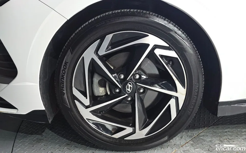 Hyundai Sonata The Edge 1.6 2023 — thumbnail 2