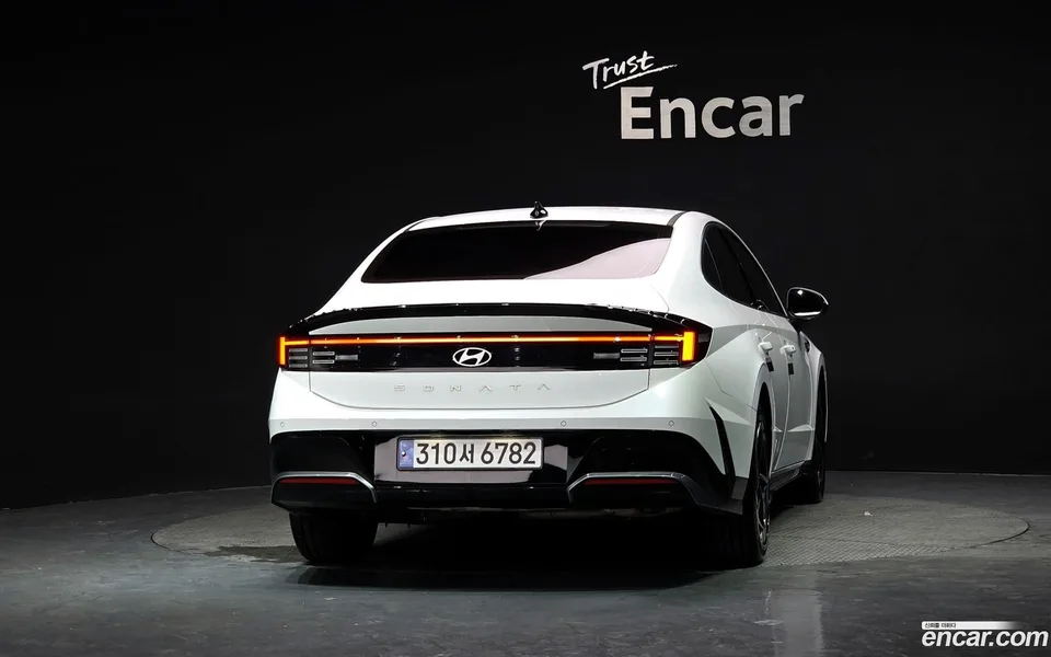 Hyundai Sonata The Edge 1.6 2023 — thumbnail 4