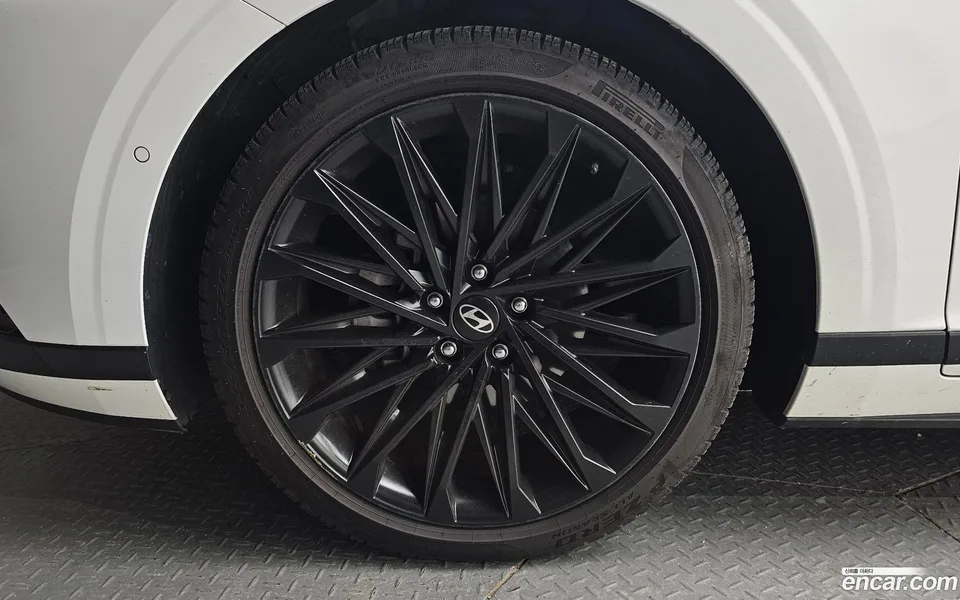 Hyundai Grandeur Hybrid 2023 — thumbnail 5