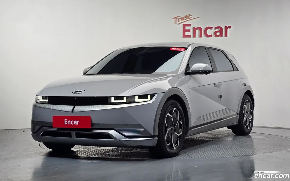 Hyundai Ioniq 5 2022 — photo 1, buy with delivery to Moscow
