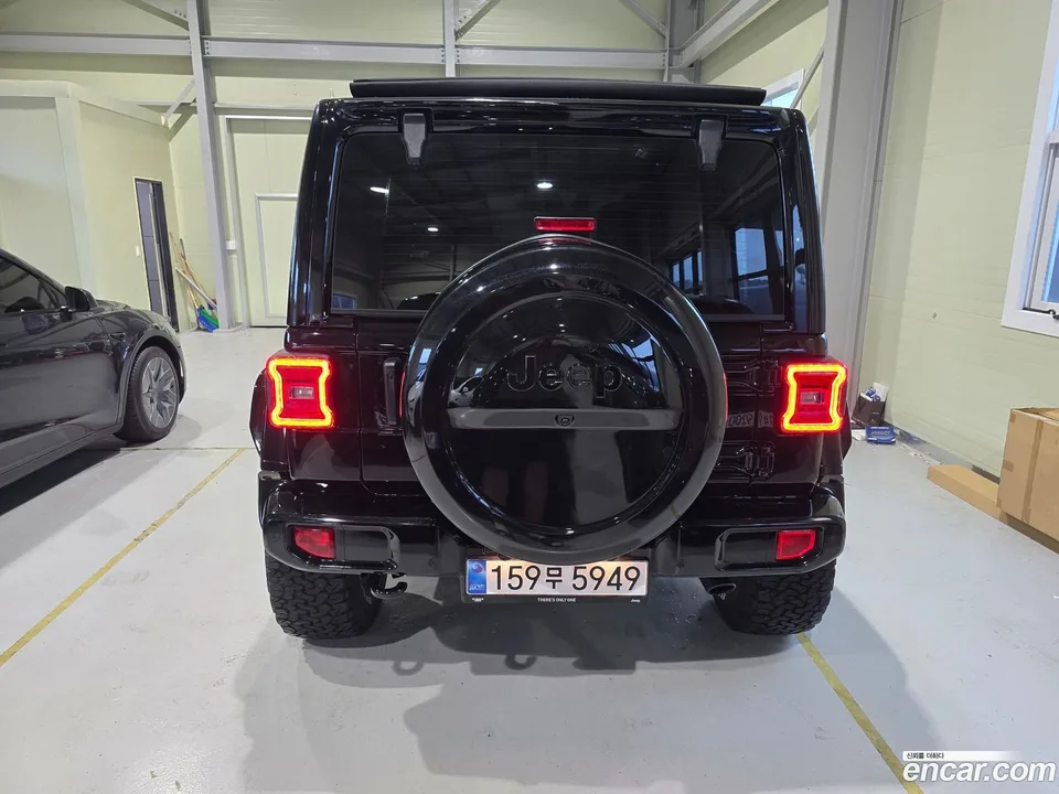 Jeep Wrangler 2.0 4 2025 — thumbnail 3