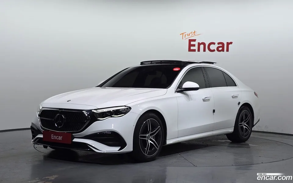 Mercedes-Benz E-Class E300 4MATIC AMG Line 2024 — photo 1, buy with delivery to Moscow
