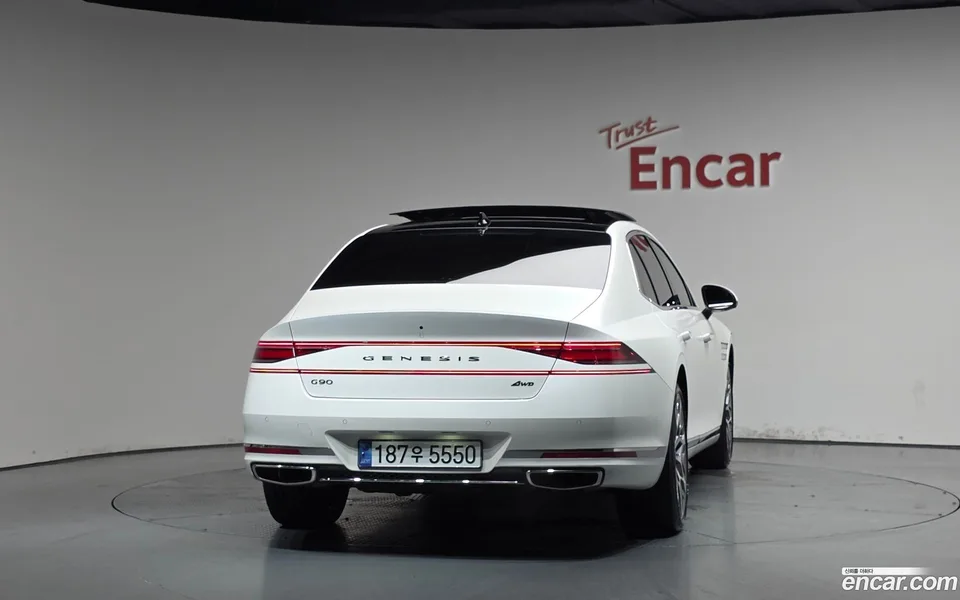 Genesis G90 3.5 e-S/C AWD 2024 — thumbnail 4