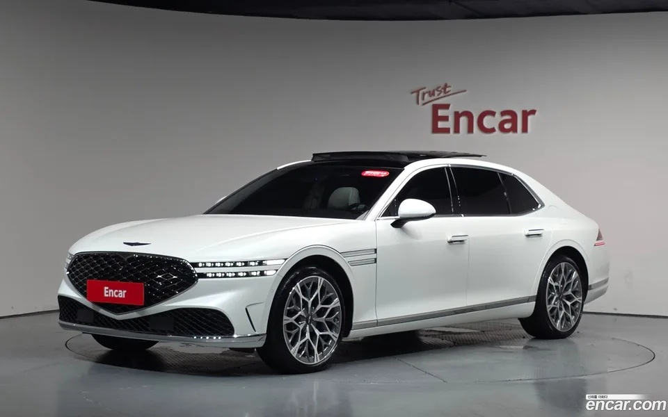 Genesis G90 3.5 e-S/C AWD 2024 — photo 1, buy with delivery to Moscow