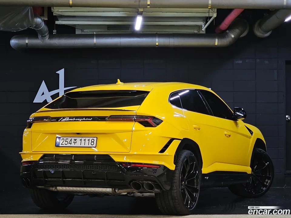 Lamborghini Urus 4.0 V8 S 2024 — thumbnail 2