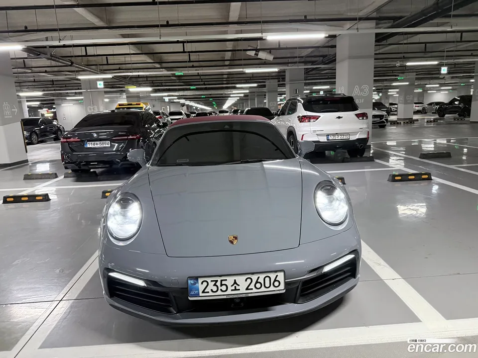 Porsche 911 (992) S 2024 — thumbnail 3