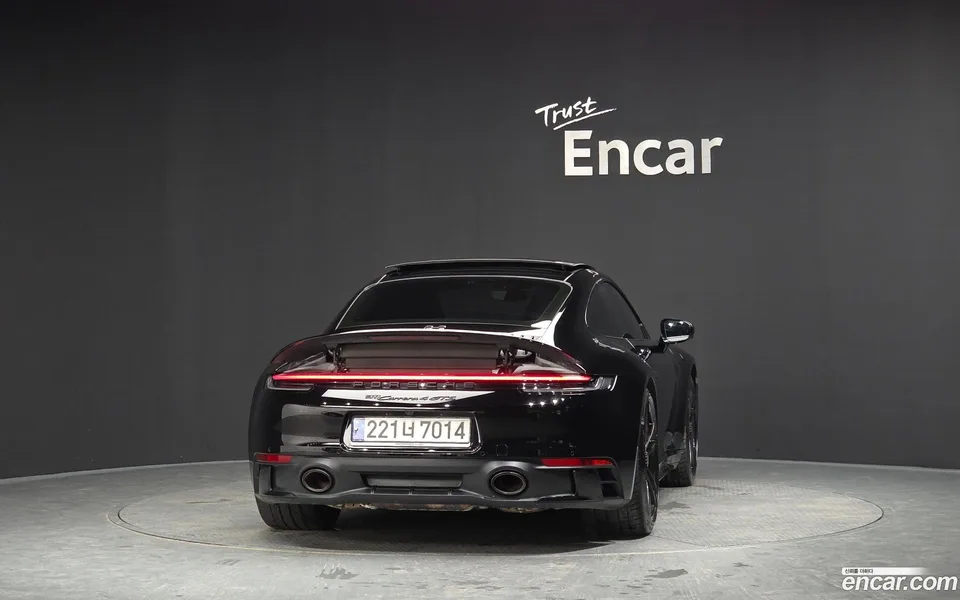 Porsche 911 (992) 4 GTS 2023 — thumbnail 4