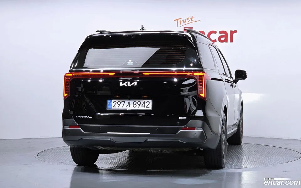 Kia Carnival HEV 9 2024 — thumbnail 4