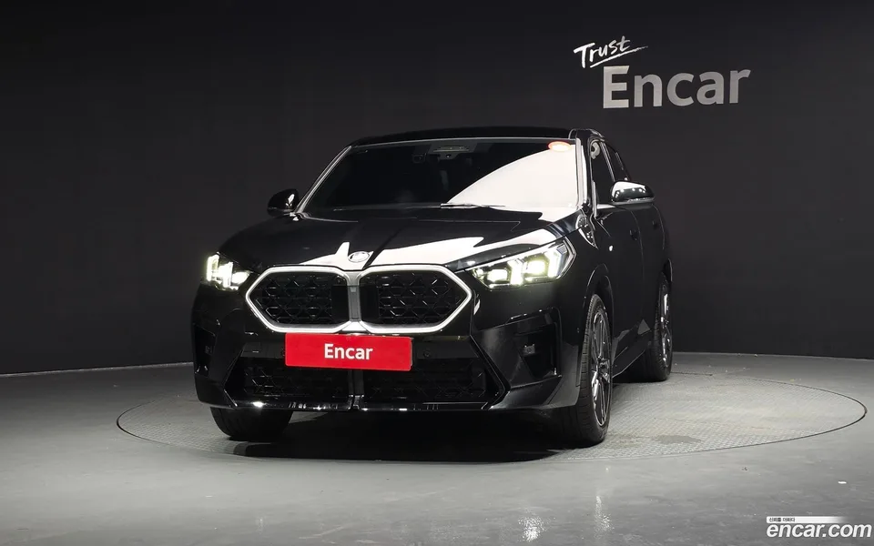 BMW X2 xDrive 20i M 2025 — thumbnail 3