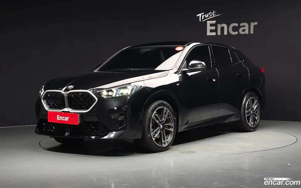 BMW X2 xDrive 20i M 2025 — photo 1, buy with delivery to Moscow
