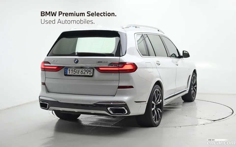 BMW X7 xDrive 40i M 6 2022 — thumbnail 2