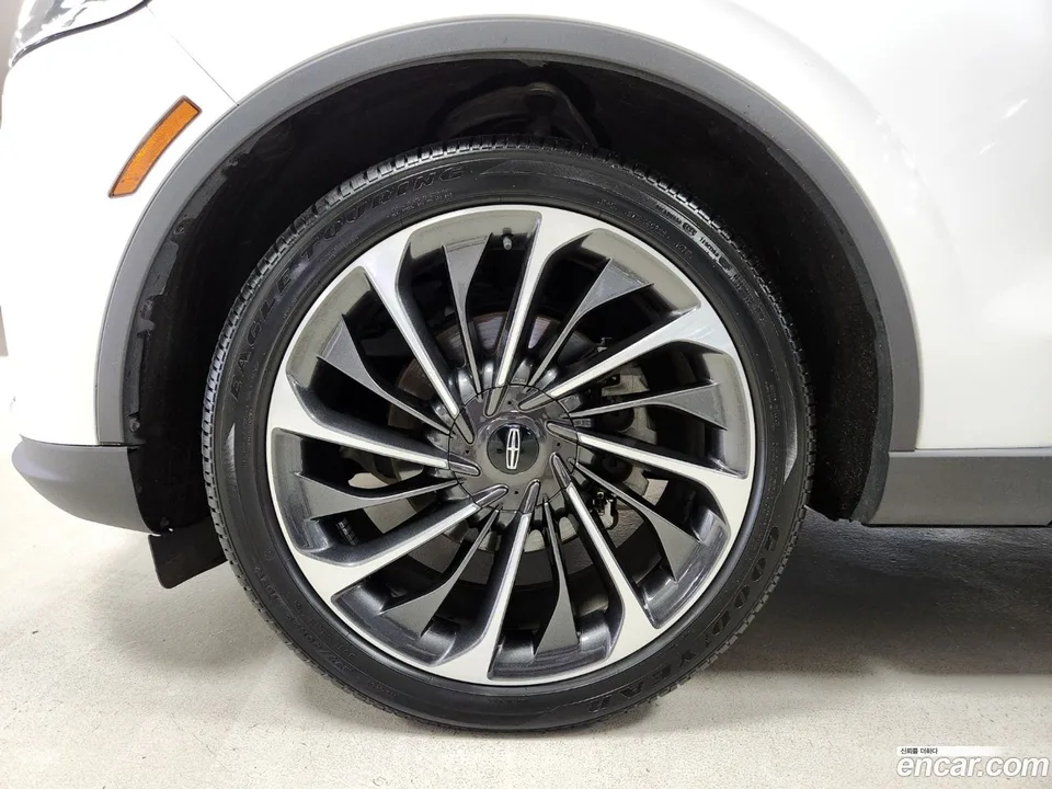 Lincoln Aviator 3.0 AWD 2024 — thumbnail 2