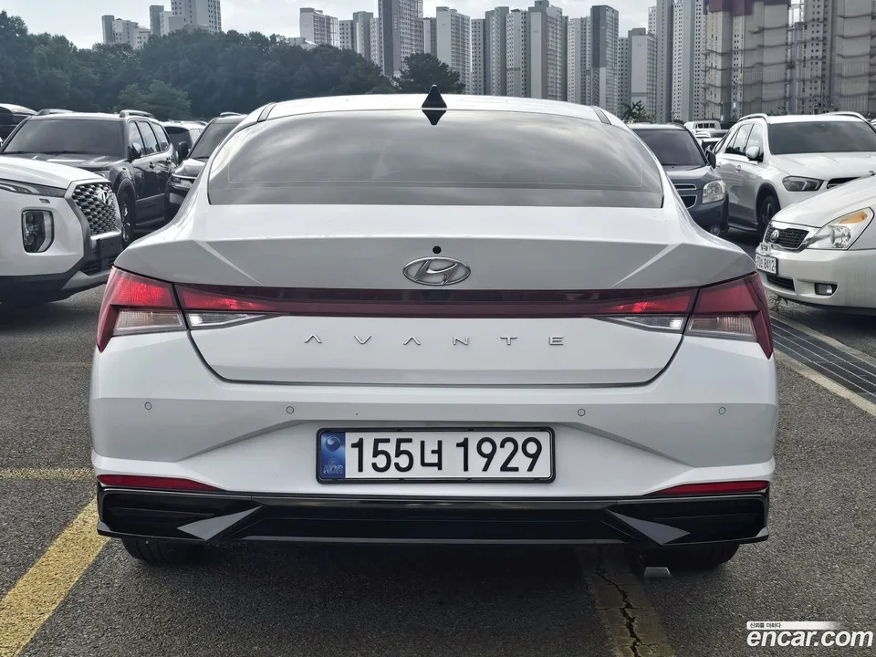Hyundai Avante 1.6 2022 — thumbnail 2