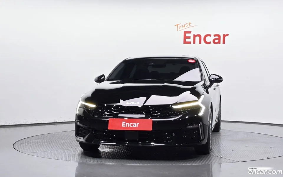 Kia K5 Hybrid 2025 — thumbnail 3