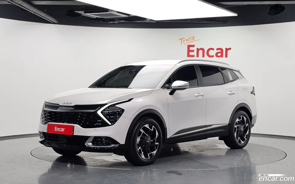 Kia Sportage LPG 2.0 2WD 2024 — photo 1, buy with delivery to Moscow