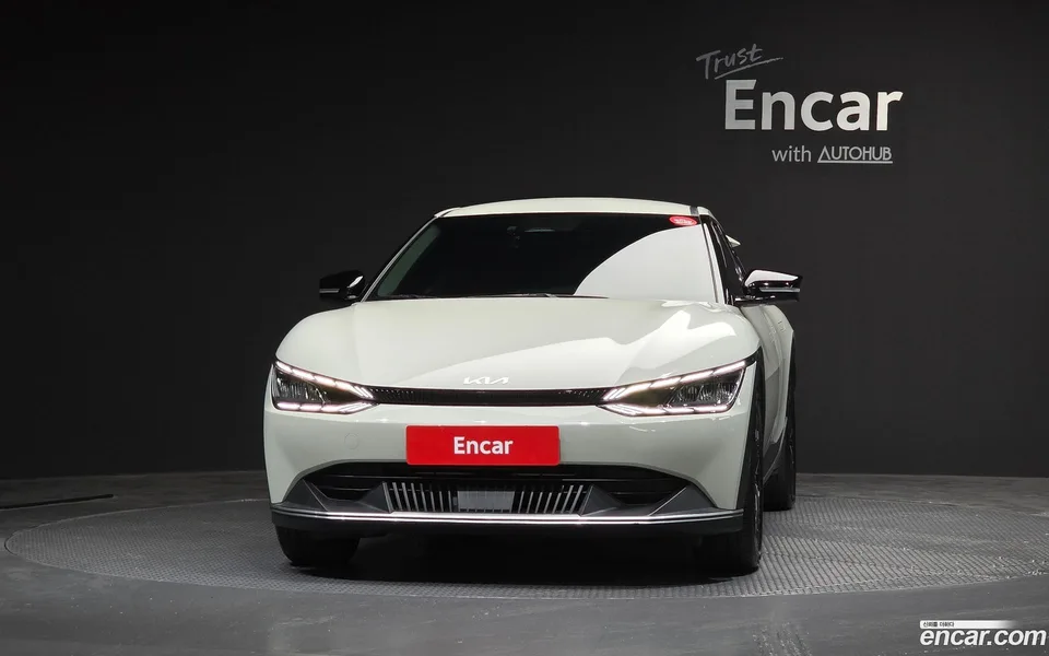 Kia EV6 2023 — thumbnail 3