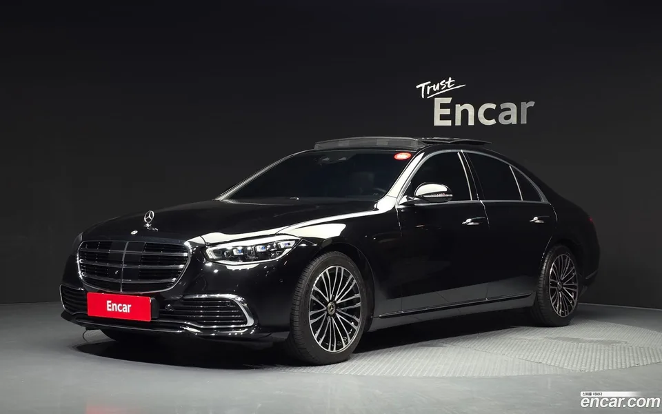 Mercedes-Benz S-Class S350 d 2022 — photo 1, buy with delivery to Moscow