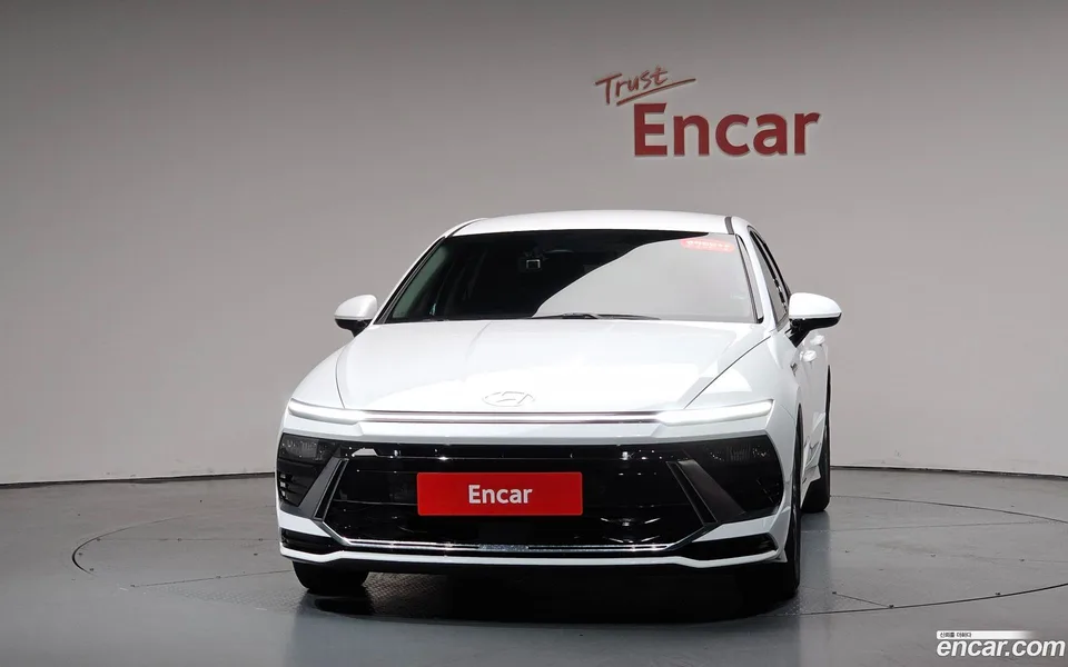 Hyundai Sonata The Edge Hybrid 2023 — thumbnail 3