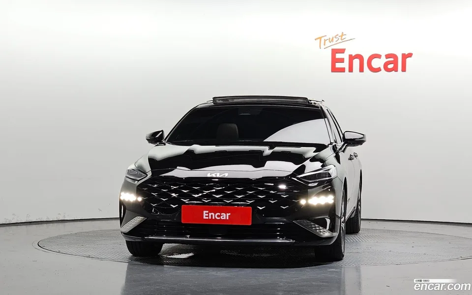 Kia K8 Hybrid 2023 — thumbnail 3