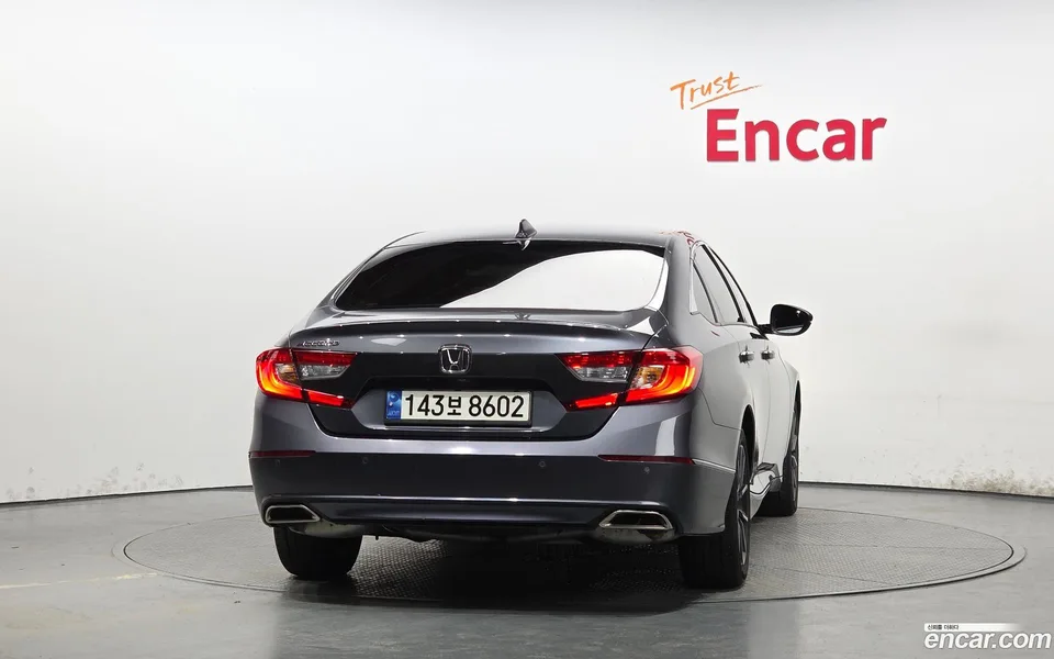 Honda Accord 1.5 2022 — thumbnail 4