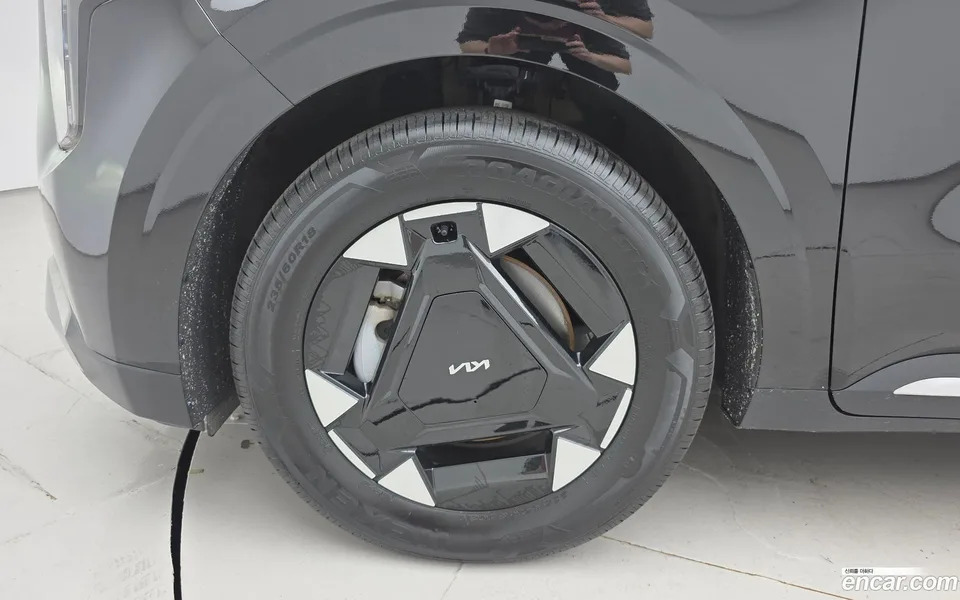 Kia Carnival HEV 9 2024 — thumbnail 5