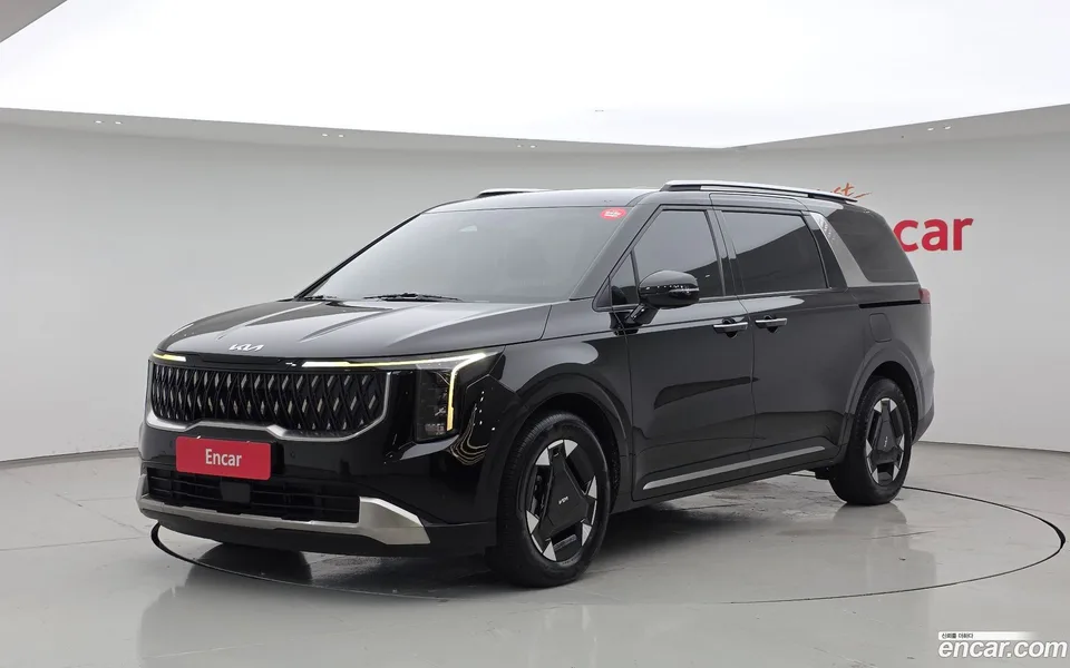 Kia Carnival HEV 9 2024 — photo 1, buy with delivery to Moscow
