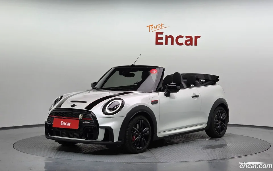 MINI Cooper S Convertible 2024