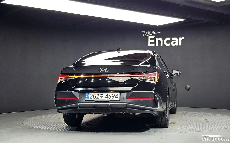 Hyundai Avante CN7 1.6 2023 — thumbnail 4