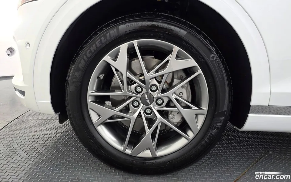 Genesis GV70 2.5T AWD 2023 — thumbnail 2