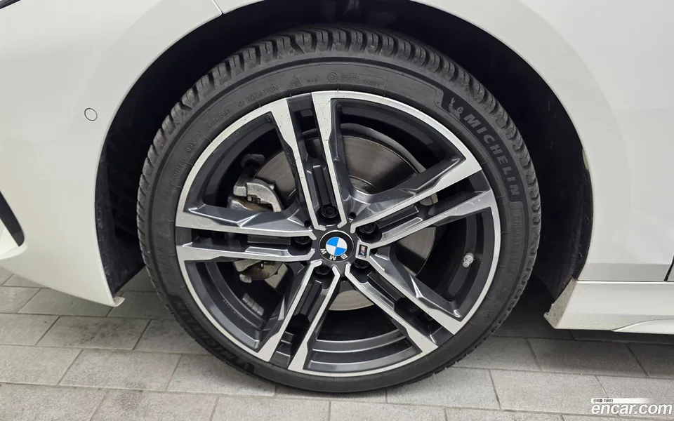 BMW 1 Series 120i M 2022 — thumbnail 5