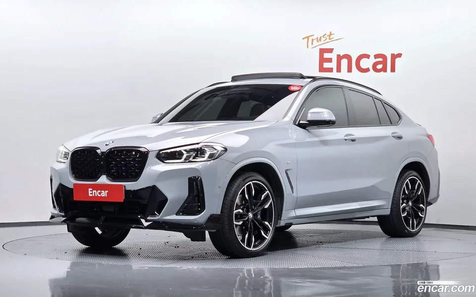 BMW X4 xDrive20d M 2025 — photo 1, buy with delivery to Moscow