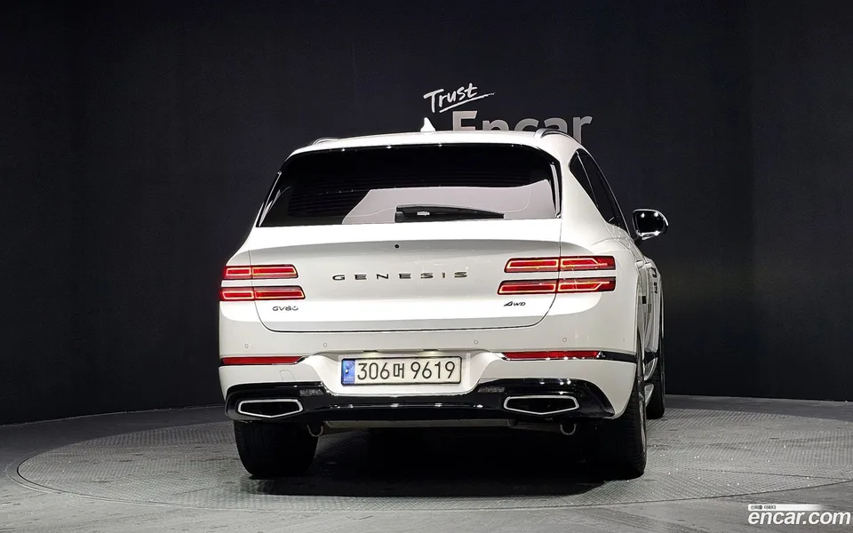 Genesis GV80 2.5T AWD 2023 — thumbnail 4