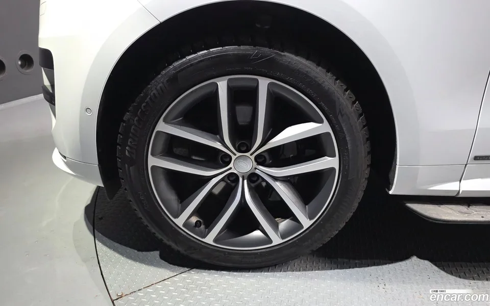 Land Rover Range Rover Sport P360 AB 2024 — миниатюра 2