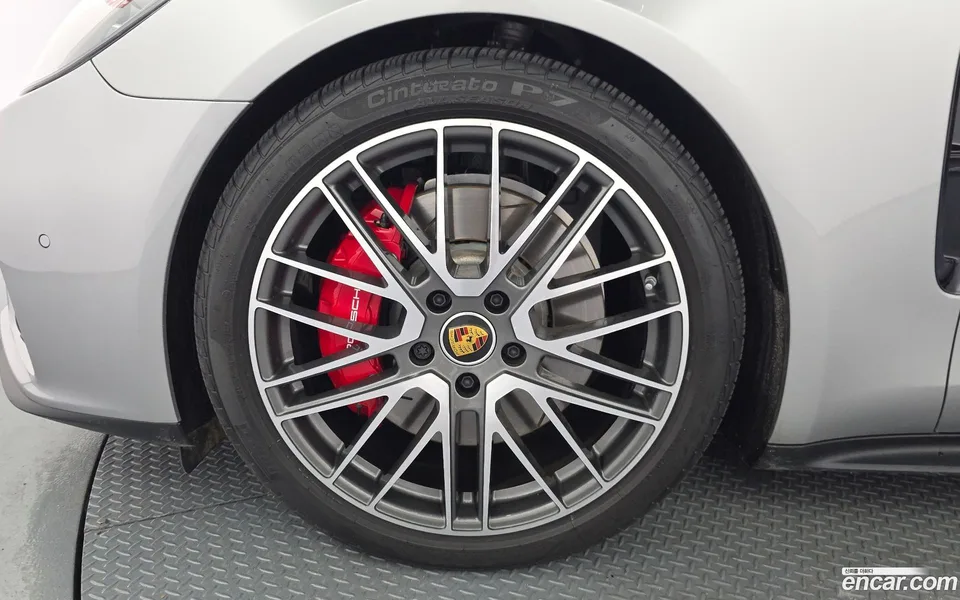 Porsche Panamera (971) 4.0 GTS 2024 — thumbnail 2