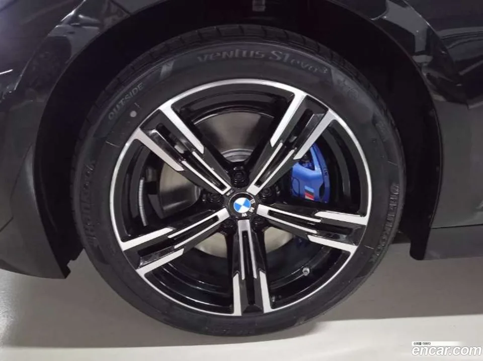 BMW 3 Series 320i M 2026 — thumbnail 5