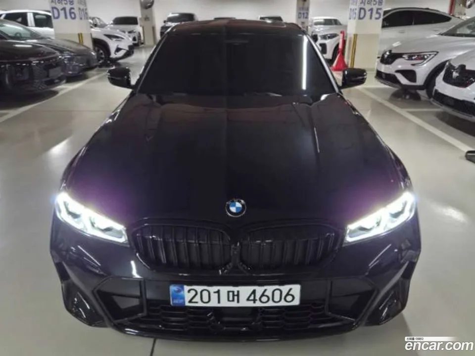 BMW 3 Series 320i M 2026 — photo 1, buy with delivery to Moscow