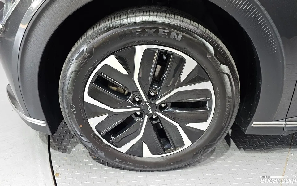 Kia EV6 2022 — thumbnail 2