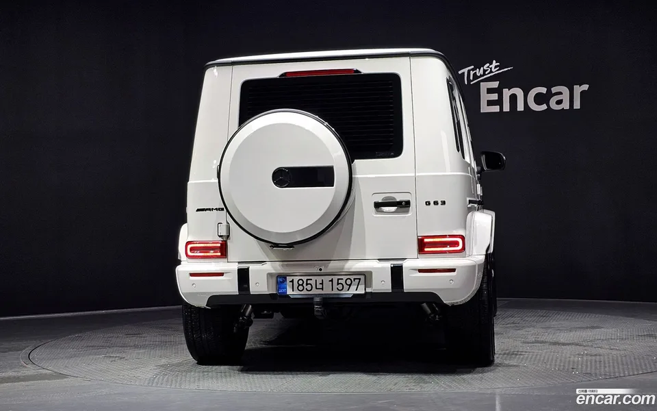 Mercedes-Benz G-Class AMG G63 2025 — thumbnail 4