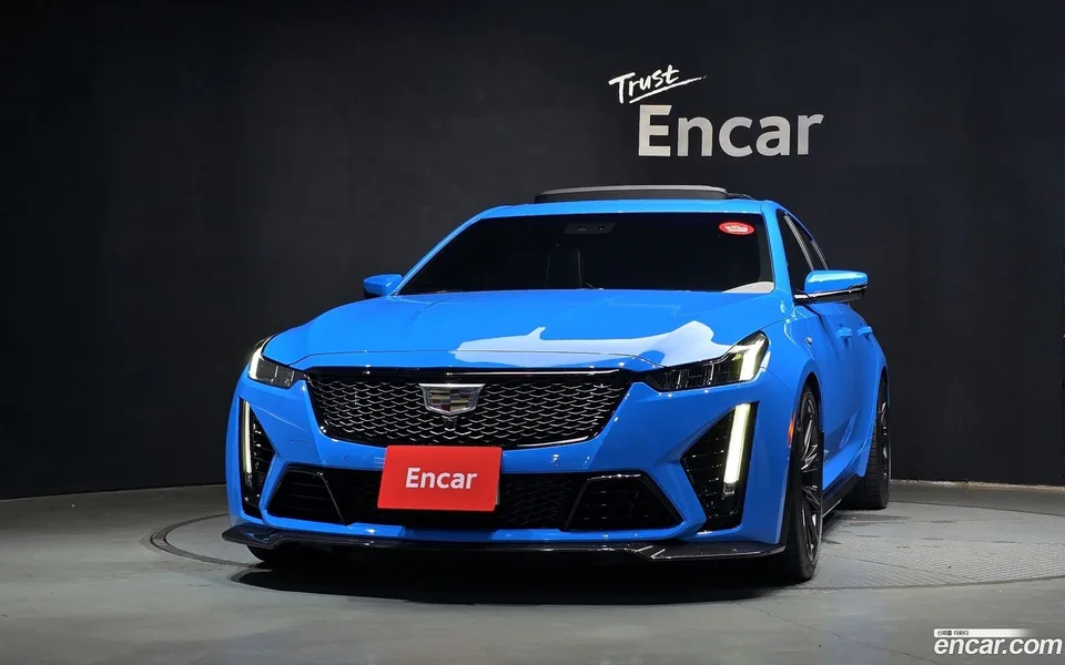 Cadillac CT5-V 6.2 2023 — thumbnail 3