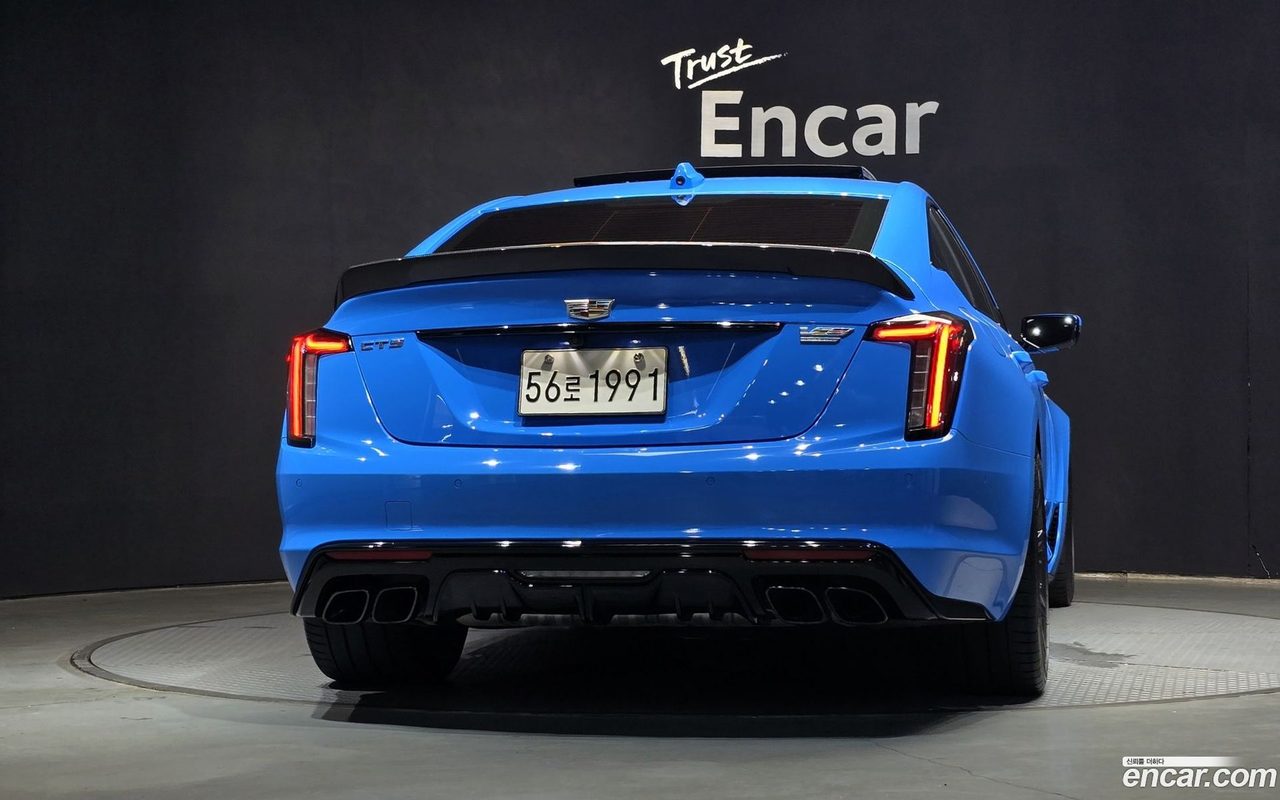 Cadillac CT5-V 2023 — 4