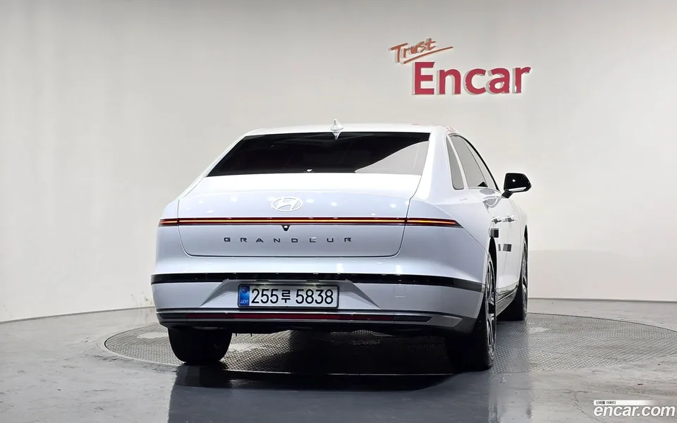 Hyundai Grandeur 2.5 2WD 2025 — thumbnail 4